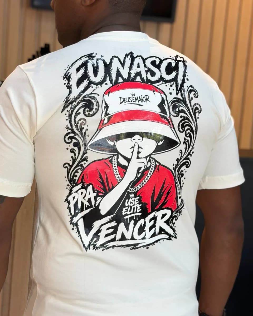 Camiseta Off-white Estampa Eu Nasci pra Vencer Use Elite